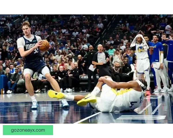 弗拉格点评穆迪末节关键传球称这是最佳选择腿部不支撑影响表现