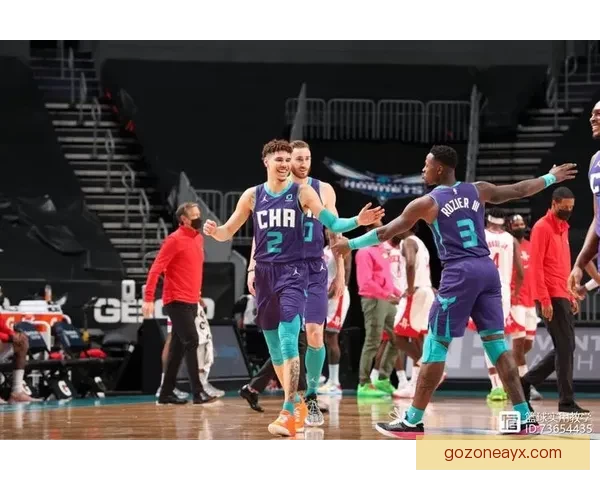 基德：弗拉格已与乔丹并肩同行 应该以最佳新秀为目标